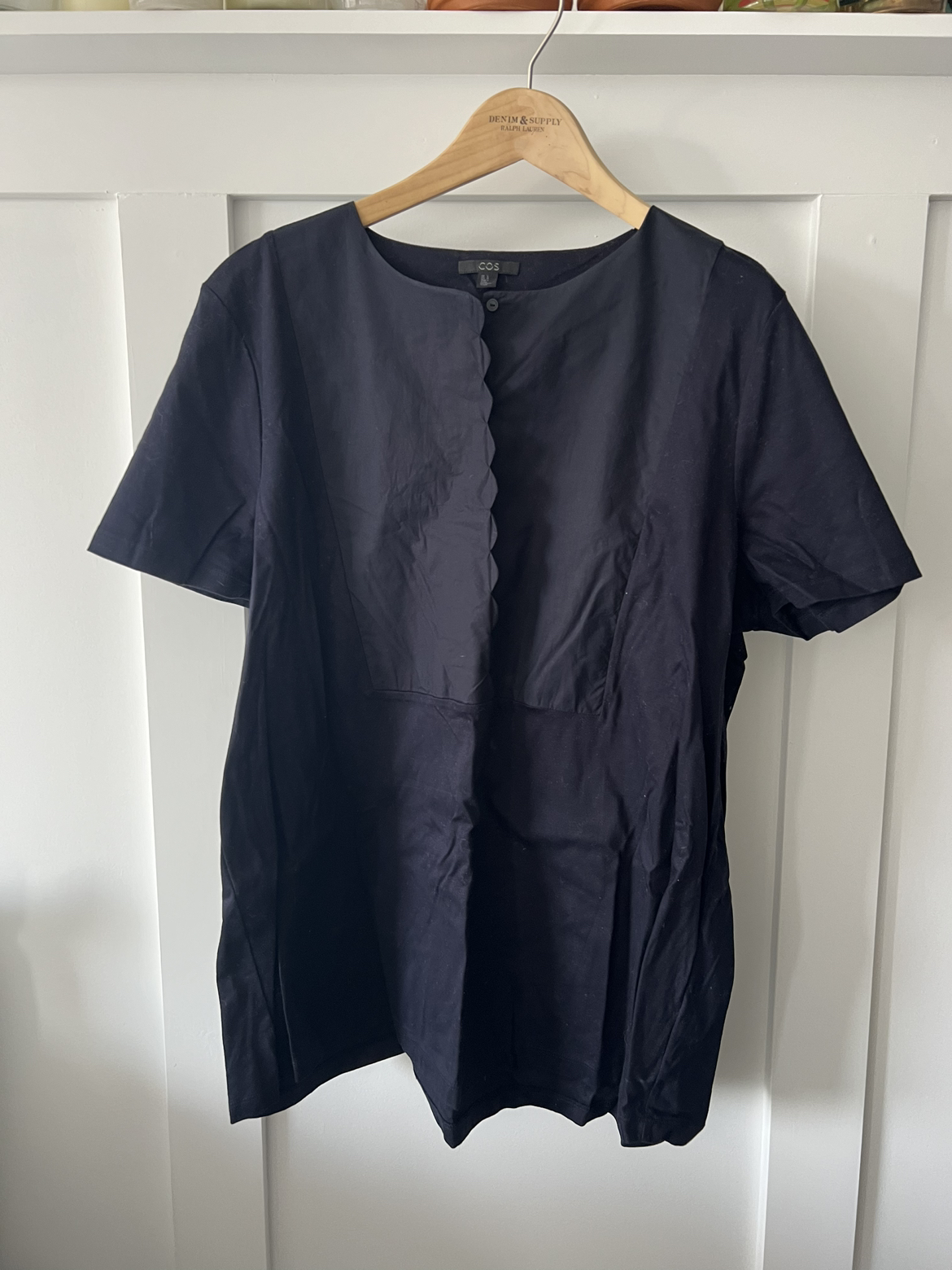 Cos T-shirt