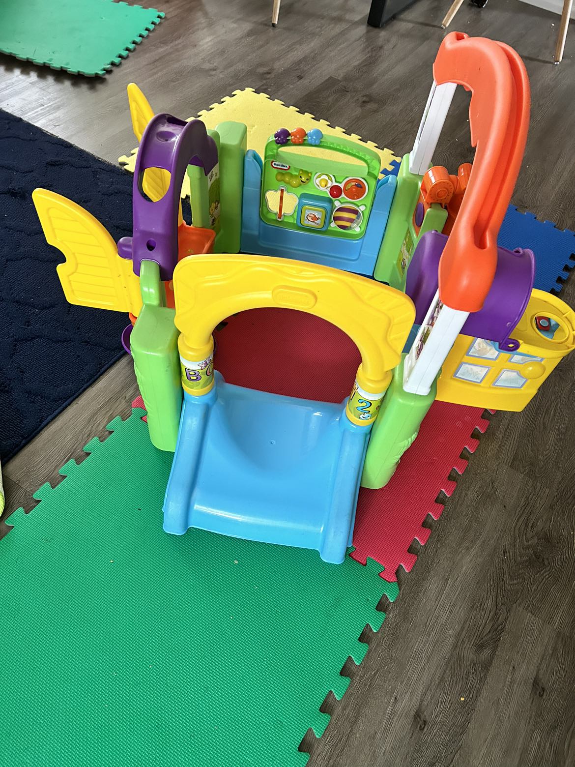 Little tikes activity garden - photo 2