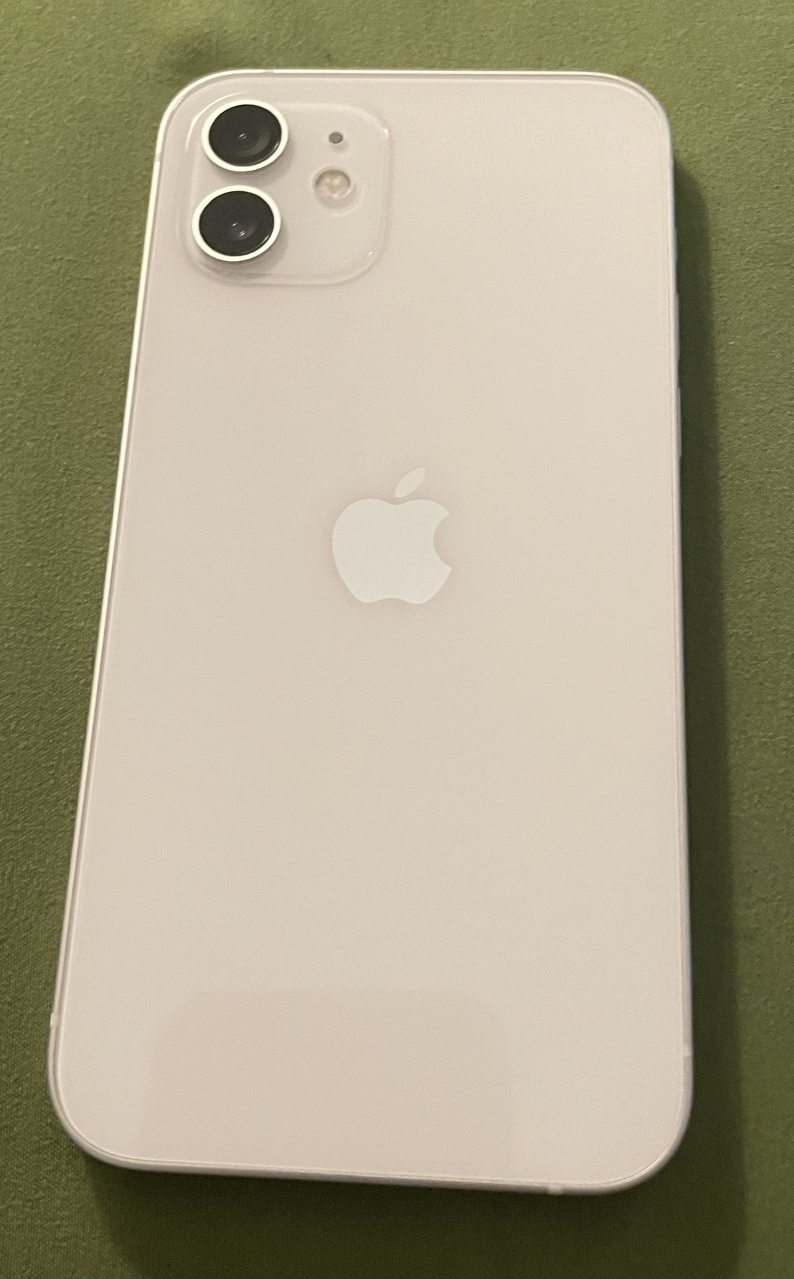 iPhone 12 64g carrier AT&T - photo 3