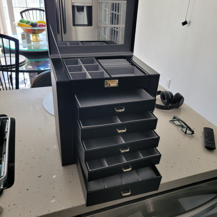 Leather Jewelry Box - photo 2