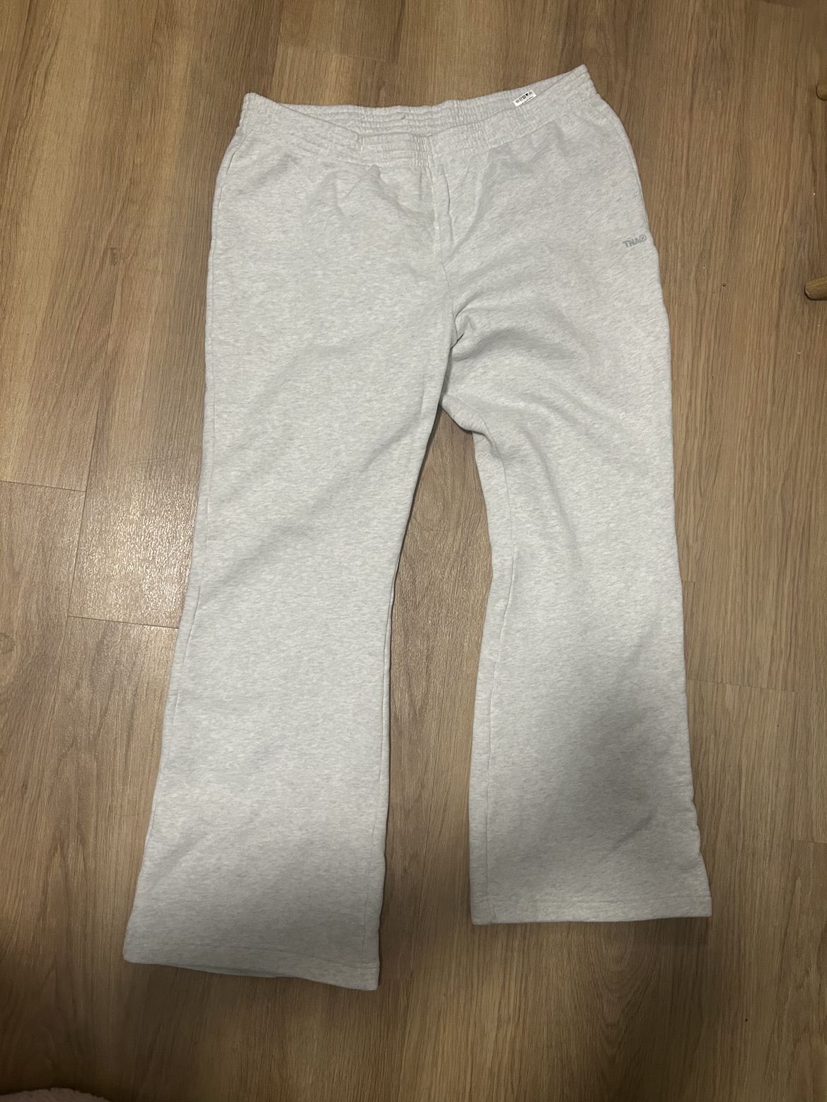 WOMENS WHITE TNA FLEECE SWEATPANTS image indicator(4)