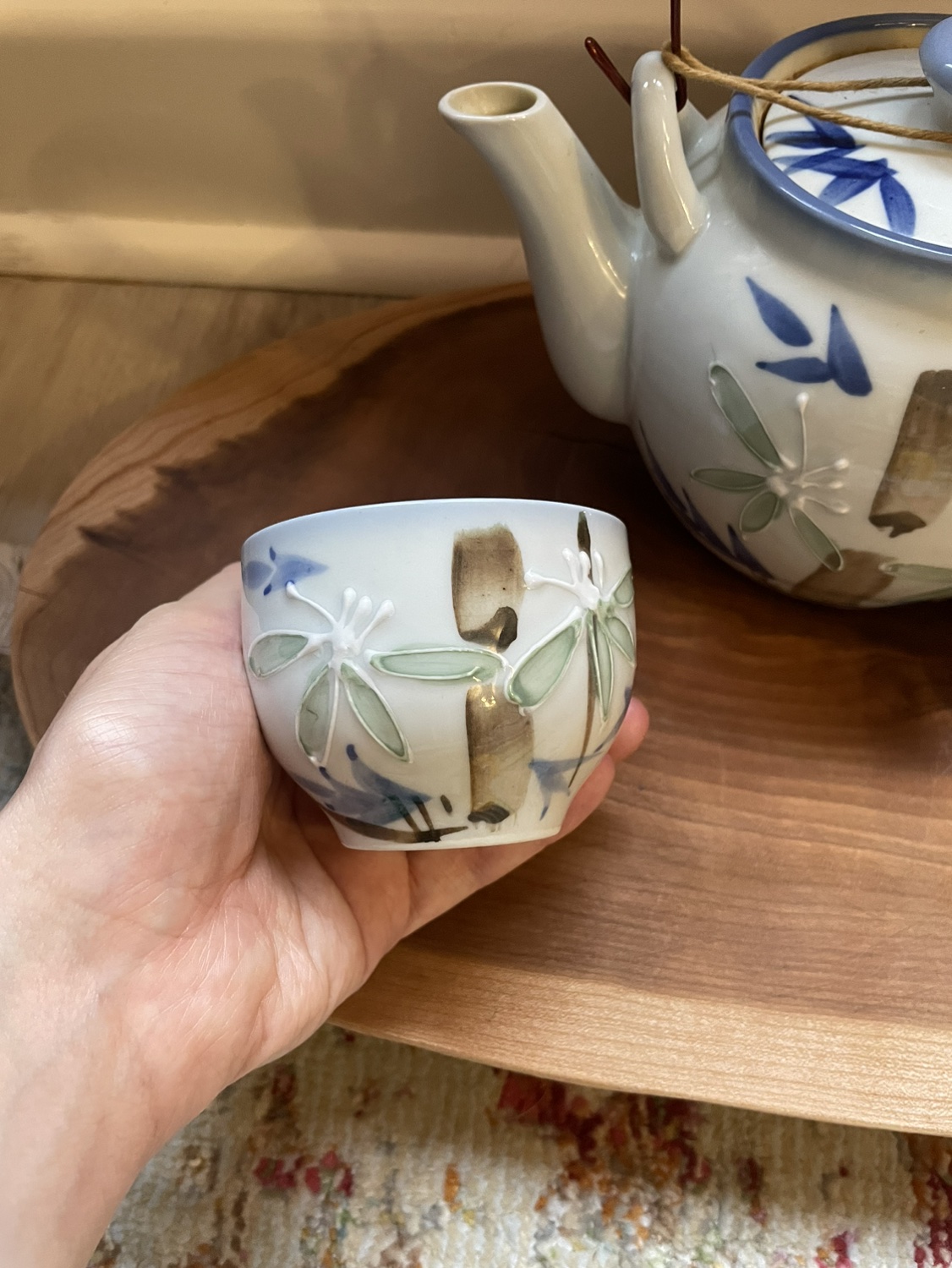 Vintage Ceramic Japanese Teapot with 3 Cups image indicator(2)