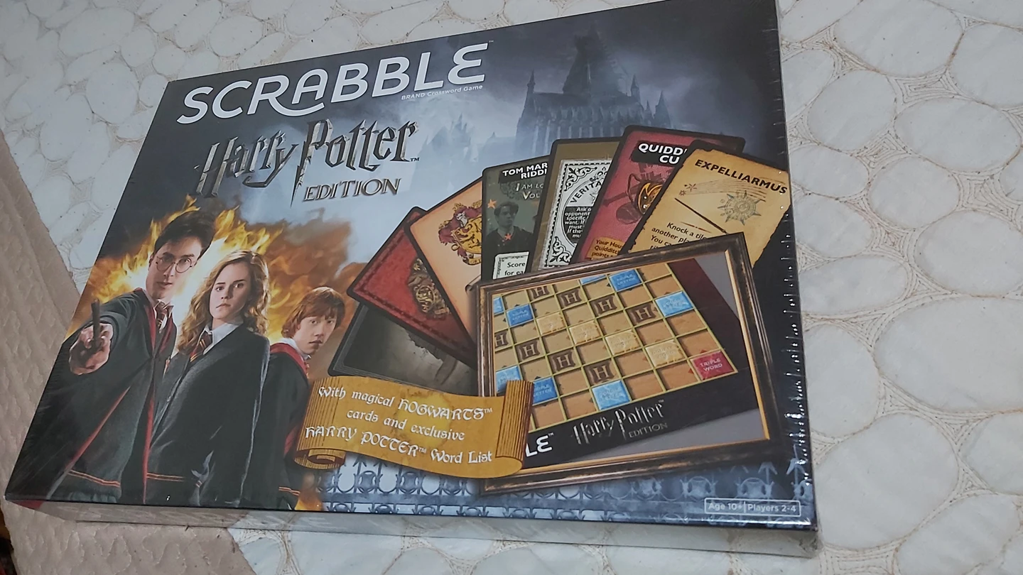 Brand New Harry Potter Scrabble board game thumbnail