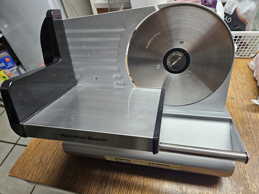 Hamilton Beach deli meat slicer