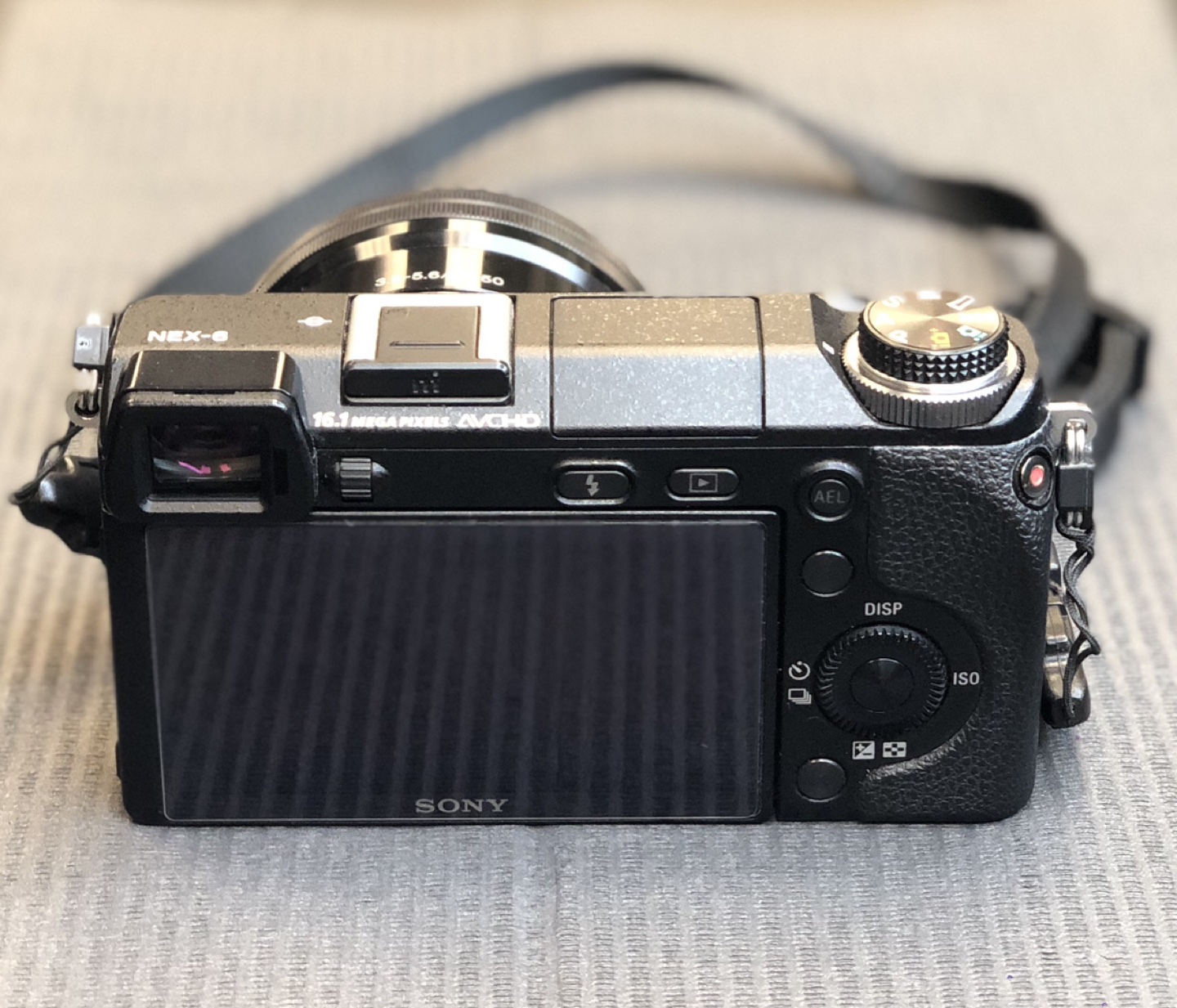 Sony NEX 6 thumbnail