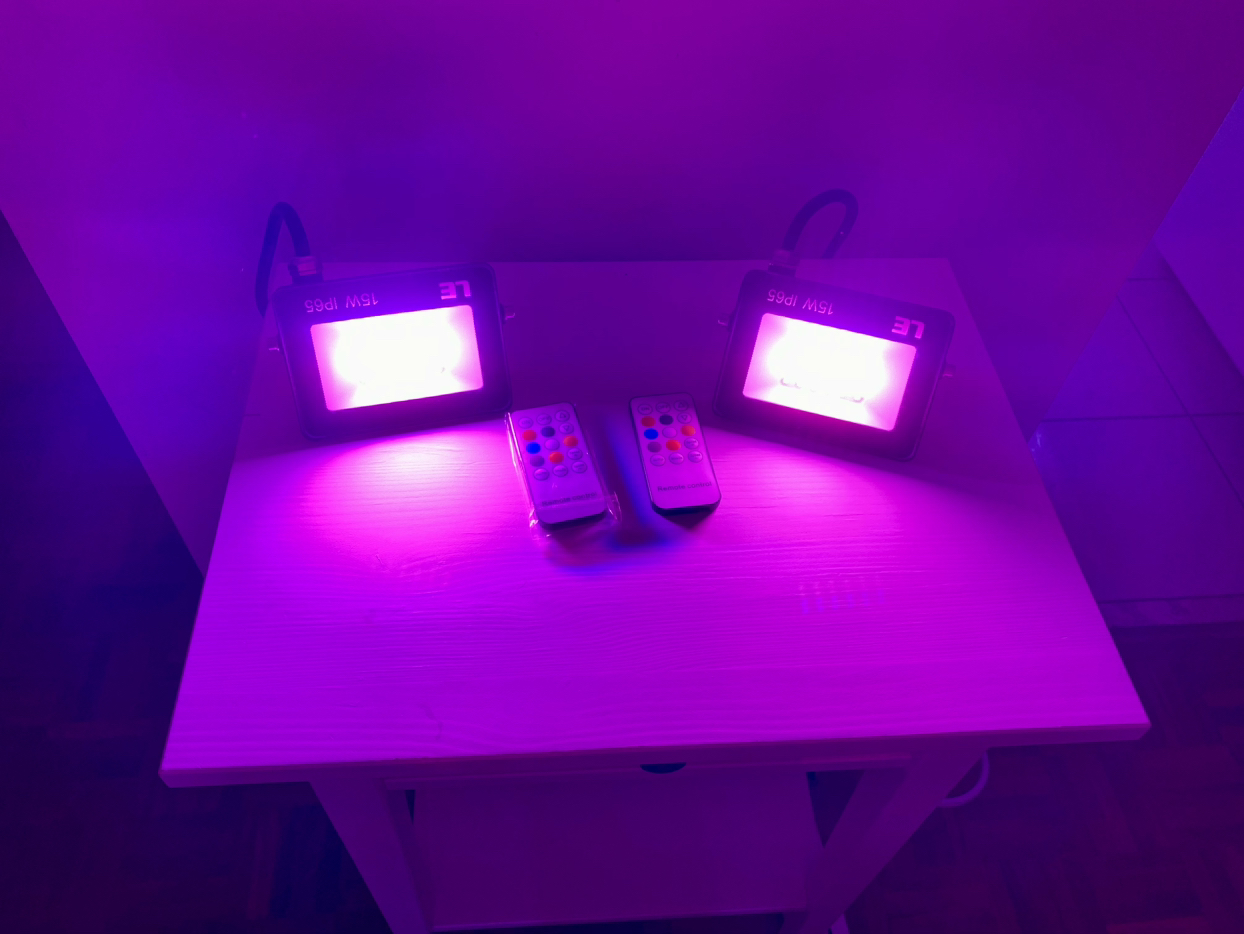 RGB LED Flood Light (waterproof + remote) - photo 3