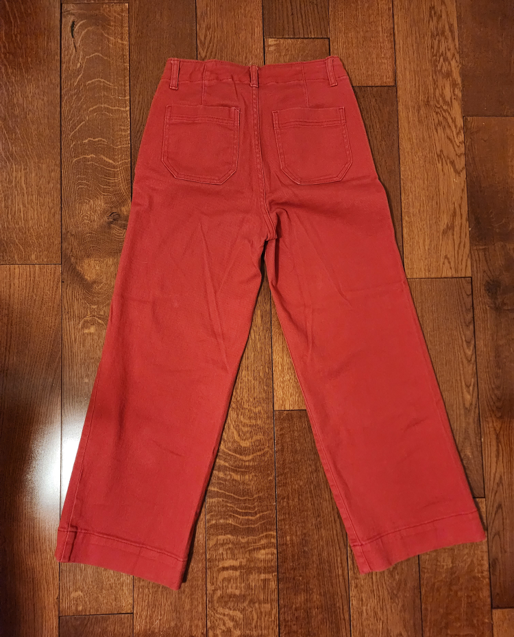 wide-leg crop jean image indicator(3)