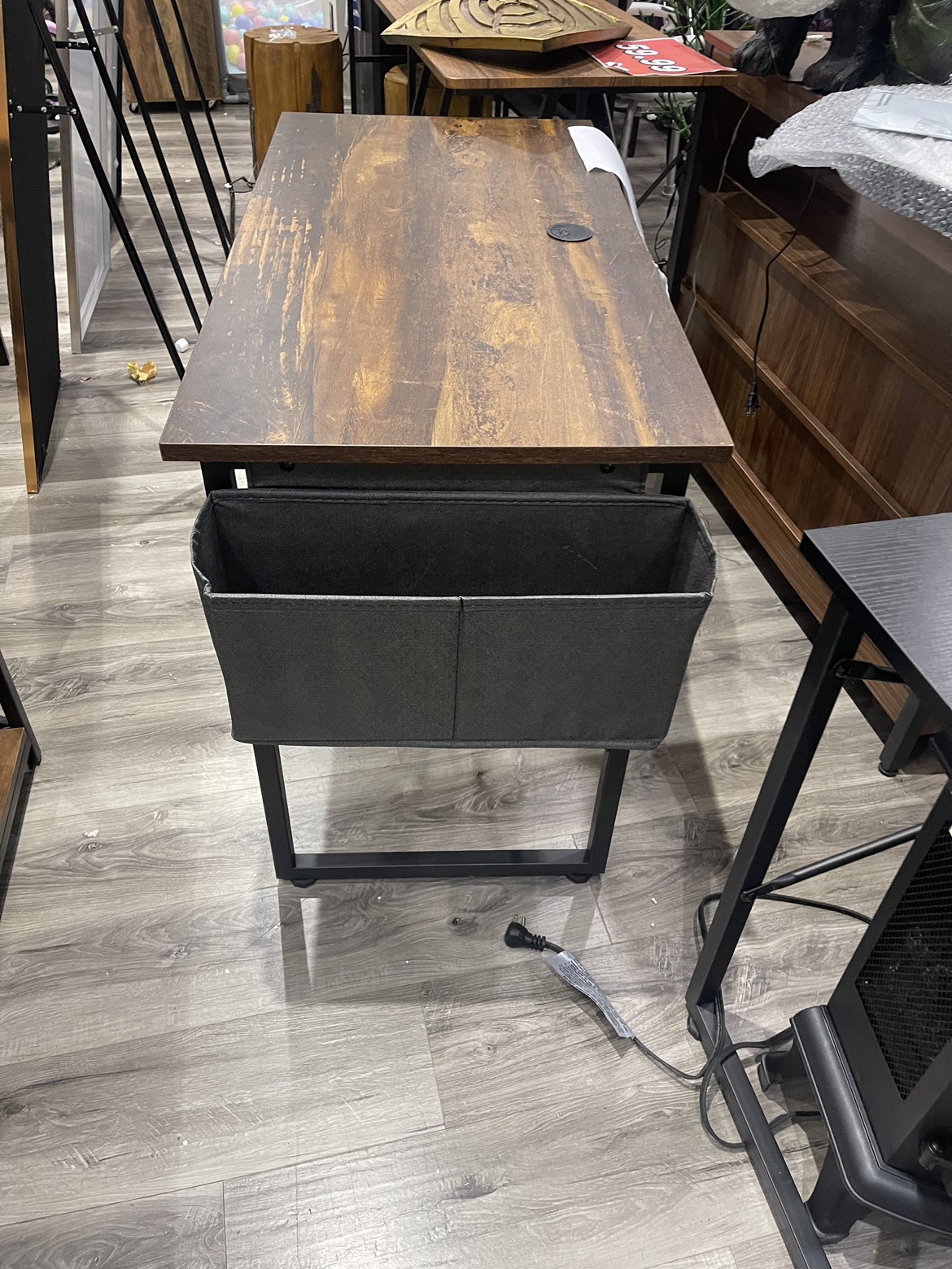 (Brand New)Computer Desk In The Box - photo 2