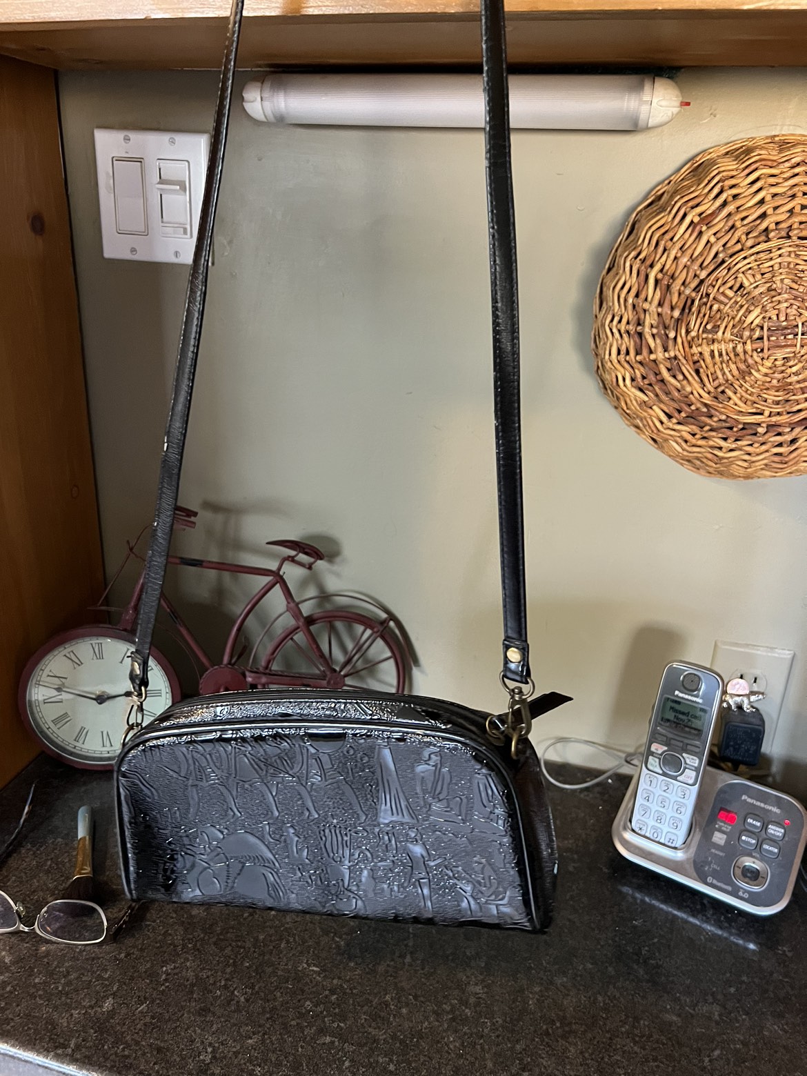 Purses. $5-$10 image indicator(6)