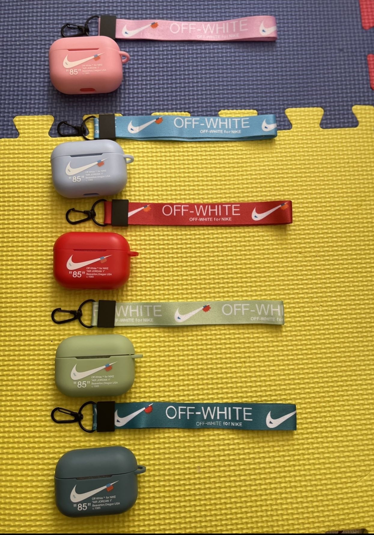 AirPods Pro cases for sale - photo 2