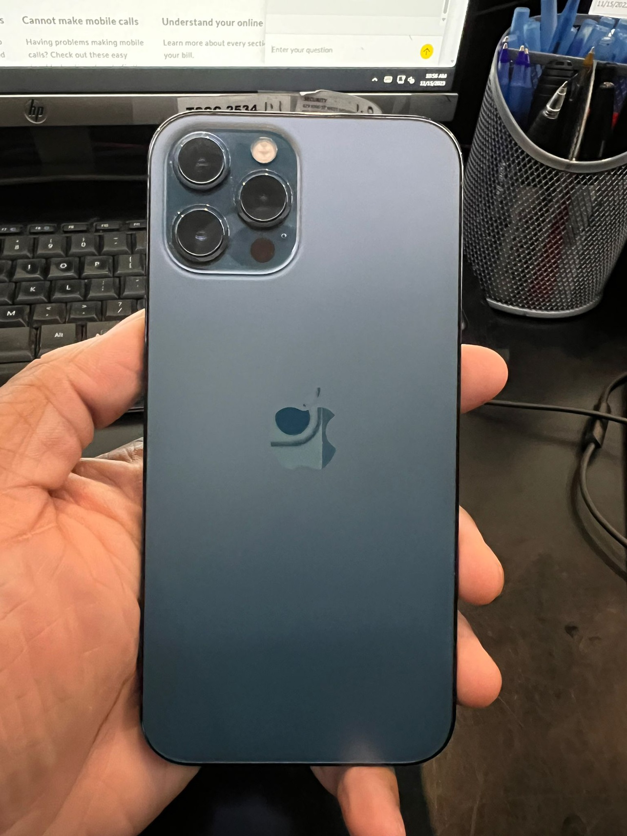 iPhone 12 Pro Max MINT CONDITION - photo 3