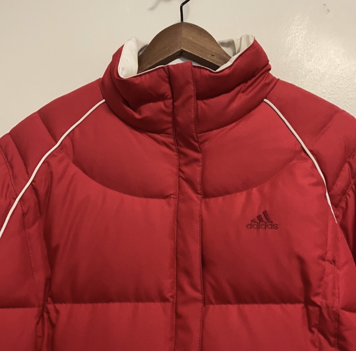 Adidas Red Down Short Puffer Jacket Winter Coat Size large image indicator(4)