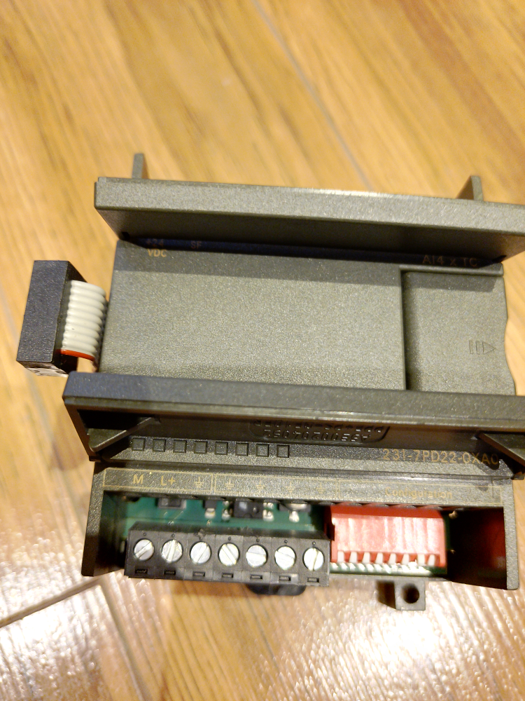 Siemens plc 200 AI module em231
