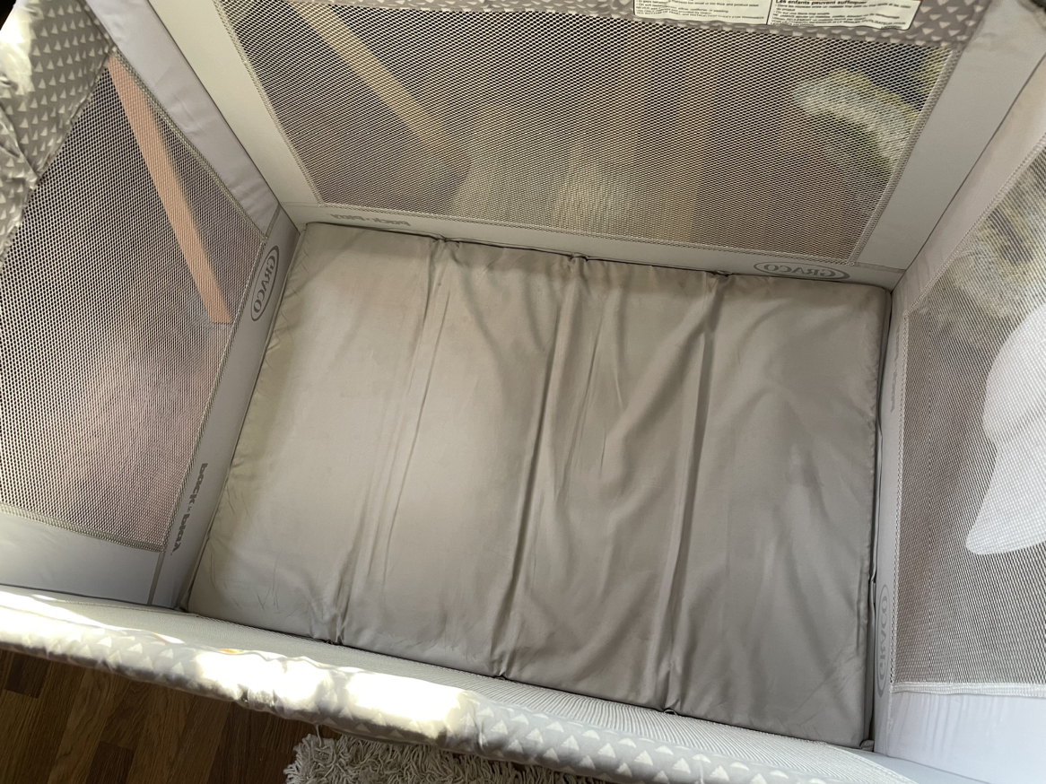 Graco Pack n' Play - photo 4
