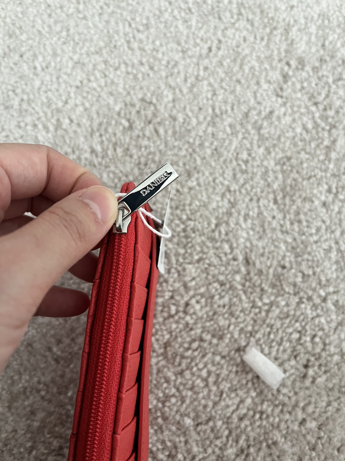 BNWT Danier Red Card Wallet image indicator(6)