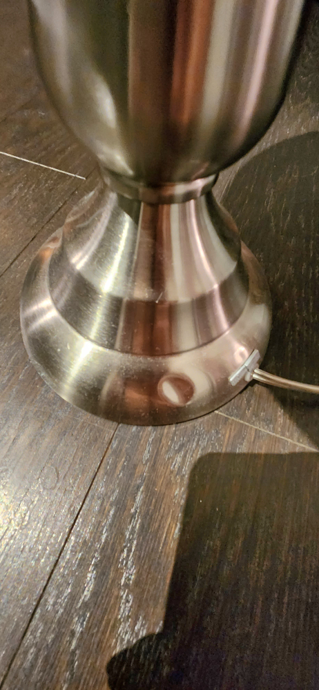 Grey table lamps image indicator(2)