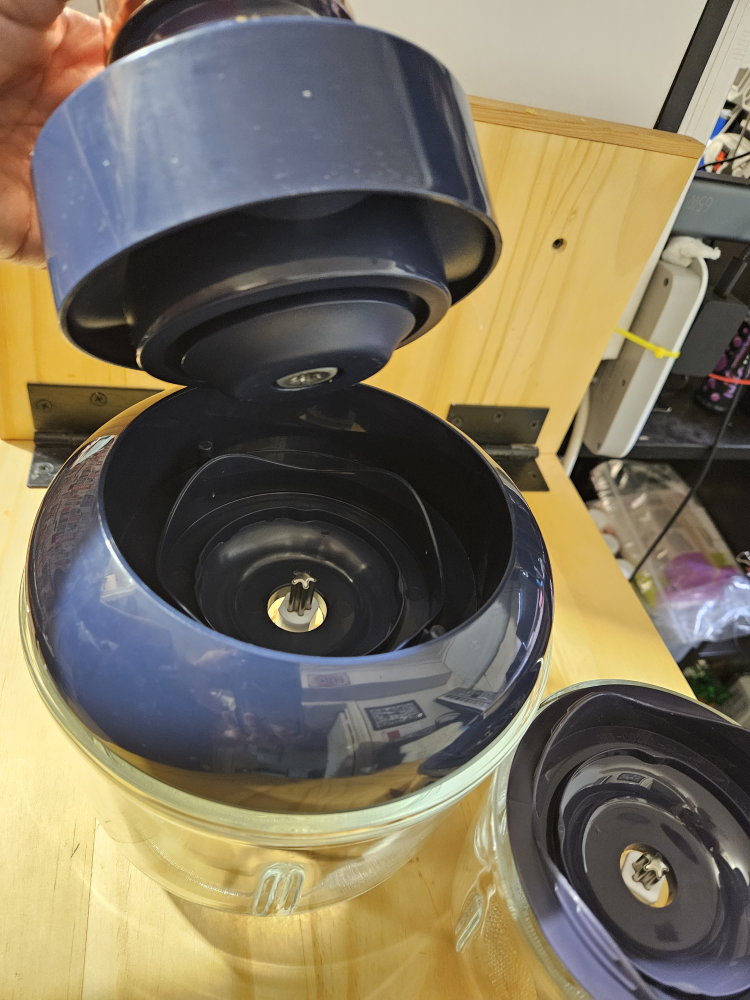2-in-1 glass food processors - photo 2