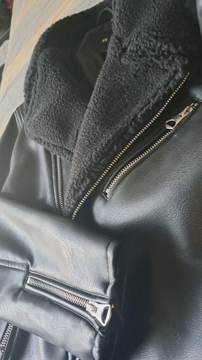 Rarely Worn H&M Faux Leather Biker's Jacket Men's Large - photo 2