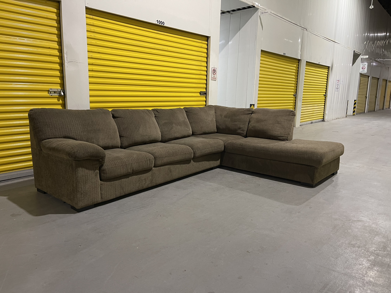DELIVERY | Big Comfy Brown Sectional - photo 3