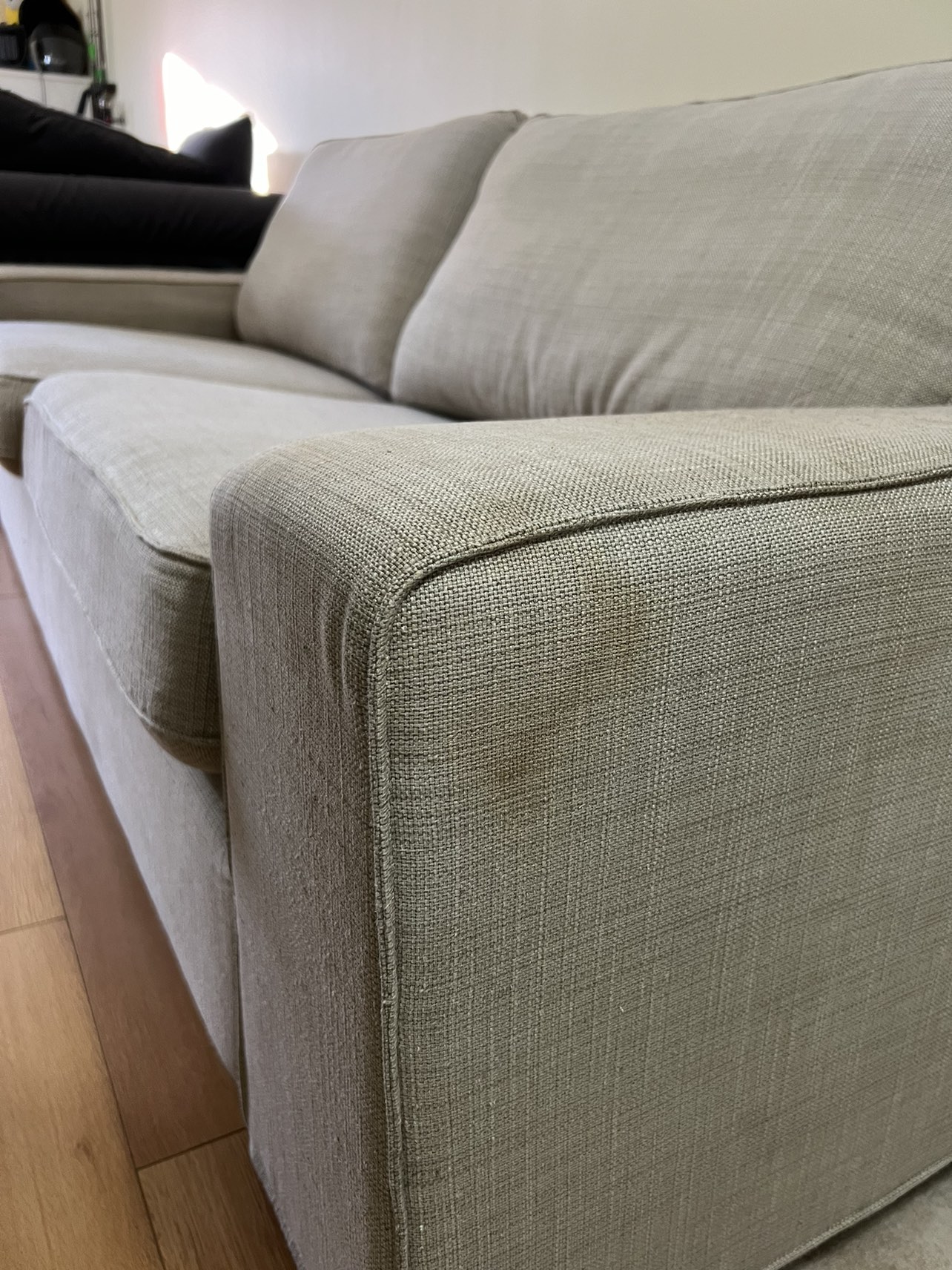 Light couch for the living room great condition - photo 5