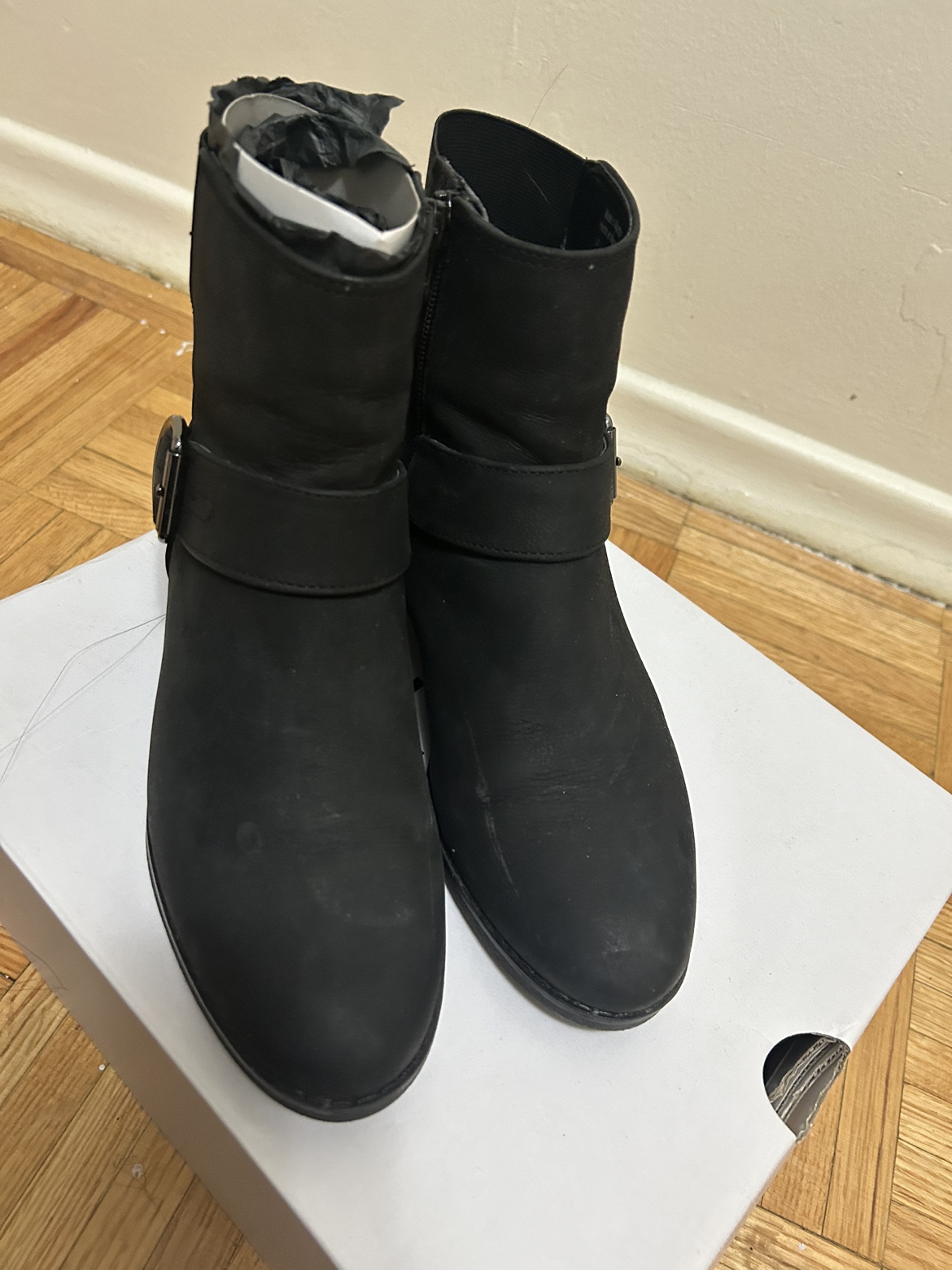 Womens boots image indicator(3)