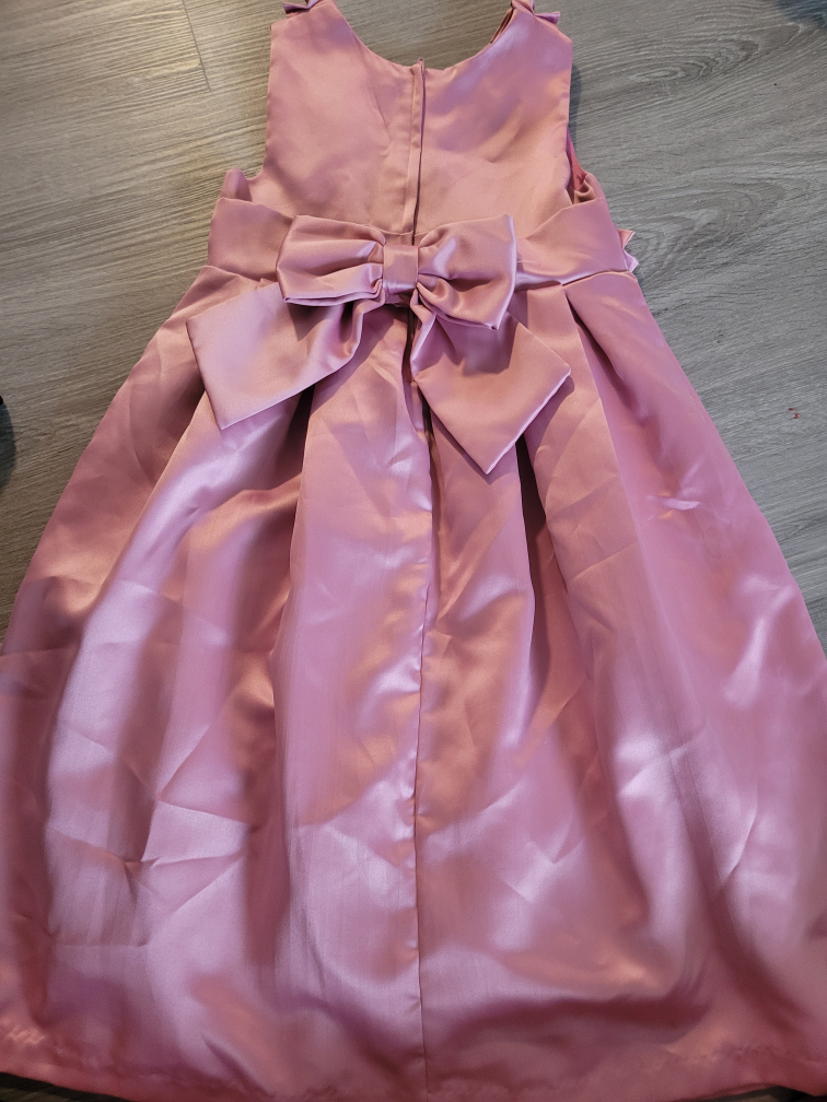 dresses size 7 8 9 and 10 each $20 - photo 3