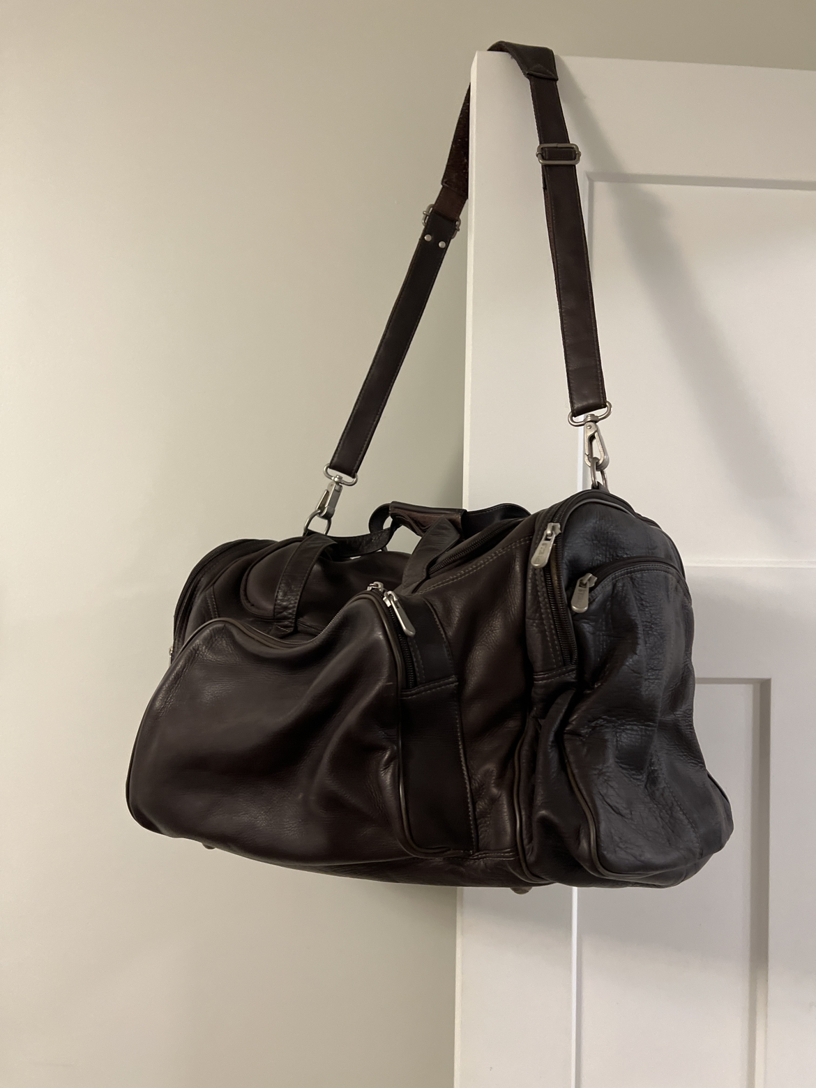 Leather bag