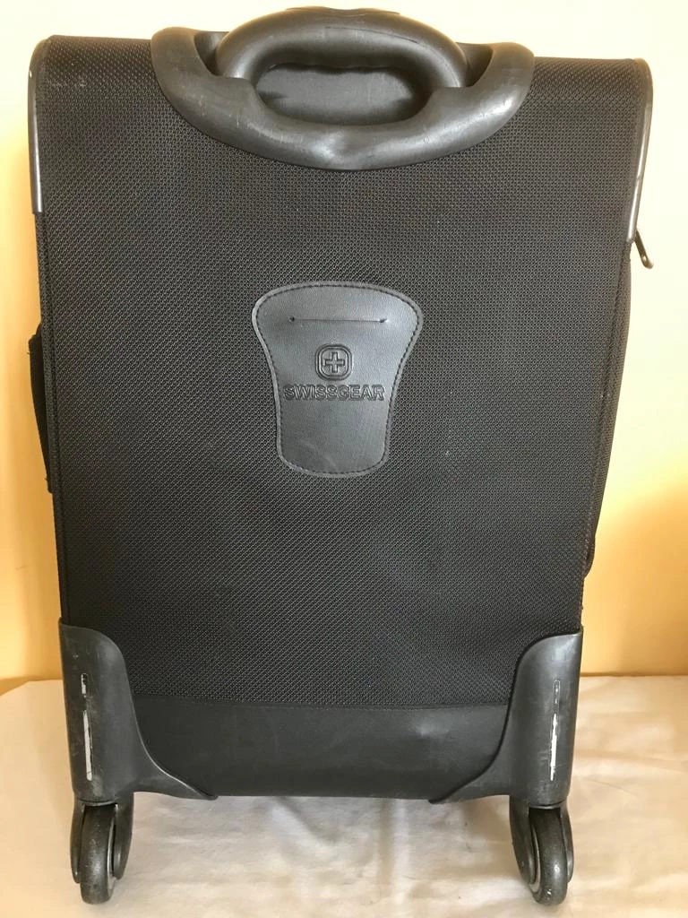 SWISSGEAR 4 Wheeler Carry-on Luggage - photo 3