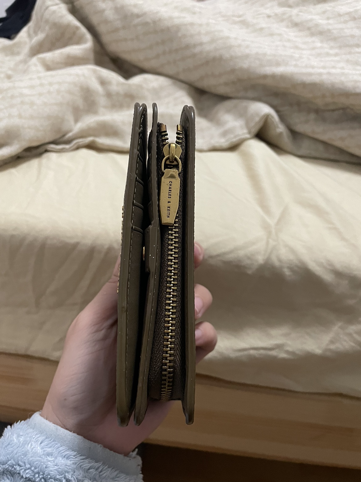 Charles and Keith wallet - photo 2