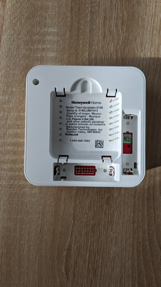 HONEYWELL - TH4110U2005/U - T4 Pro Thermostat, Programmable