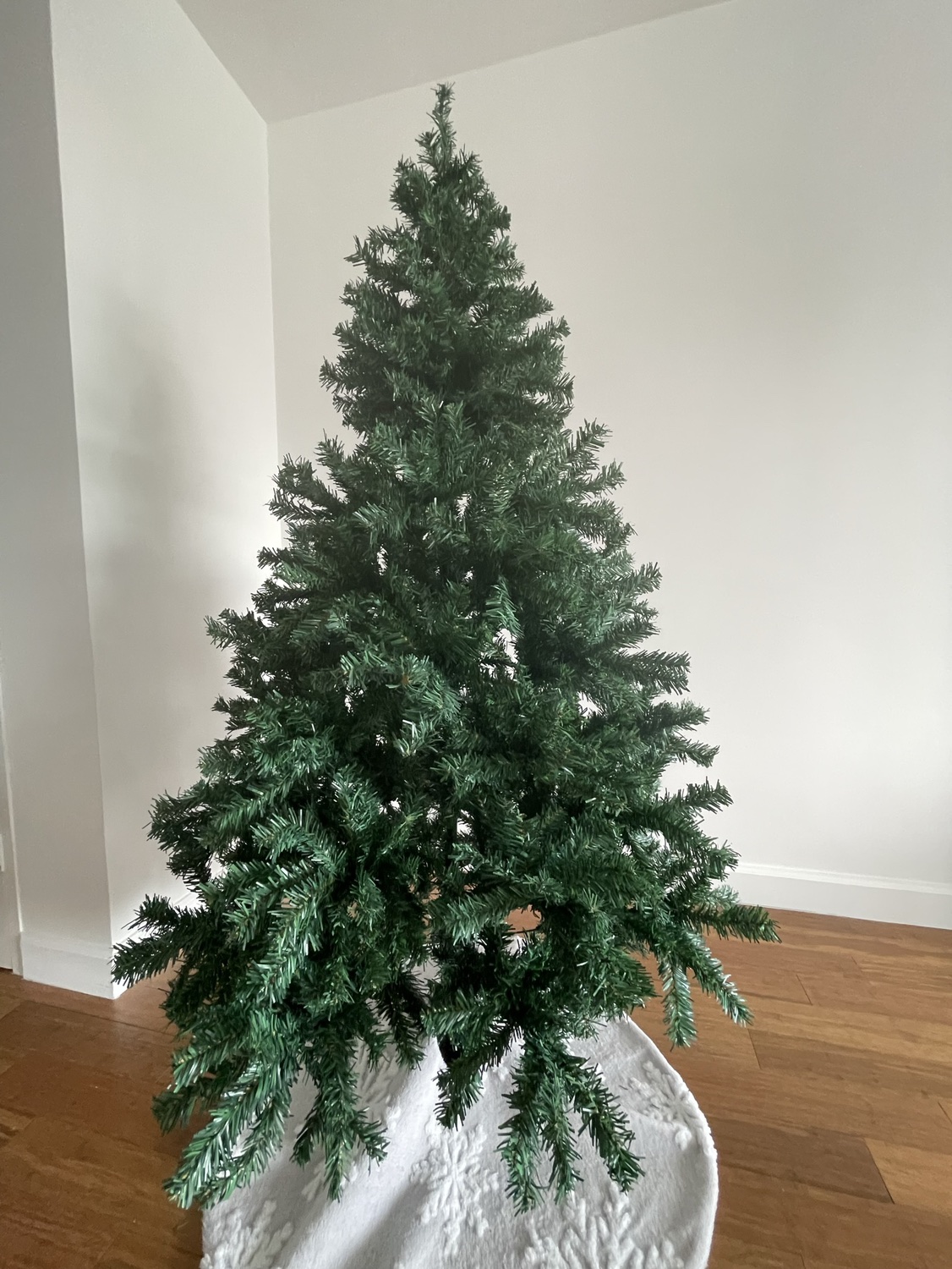 Artificial Christmas Tree, 6ft tall - photo 2