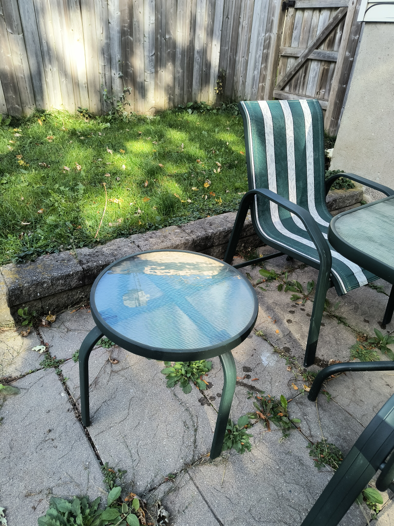 Backyard tables,  chairs, umbrella with stand - photo 3