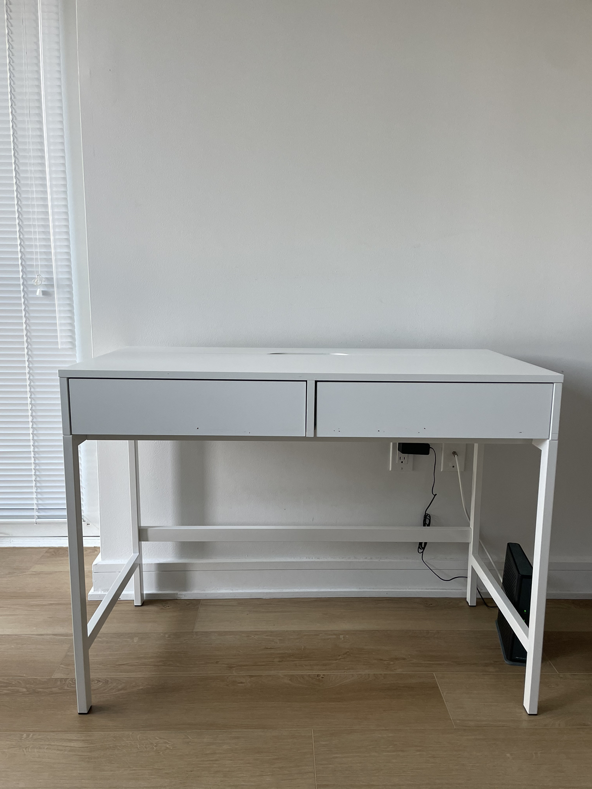 Computer Desk, Modern Simple 40 inch White Desk with 2 Drawers - photo 2