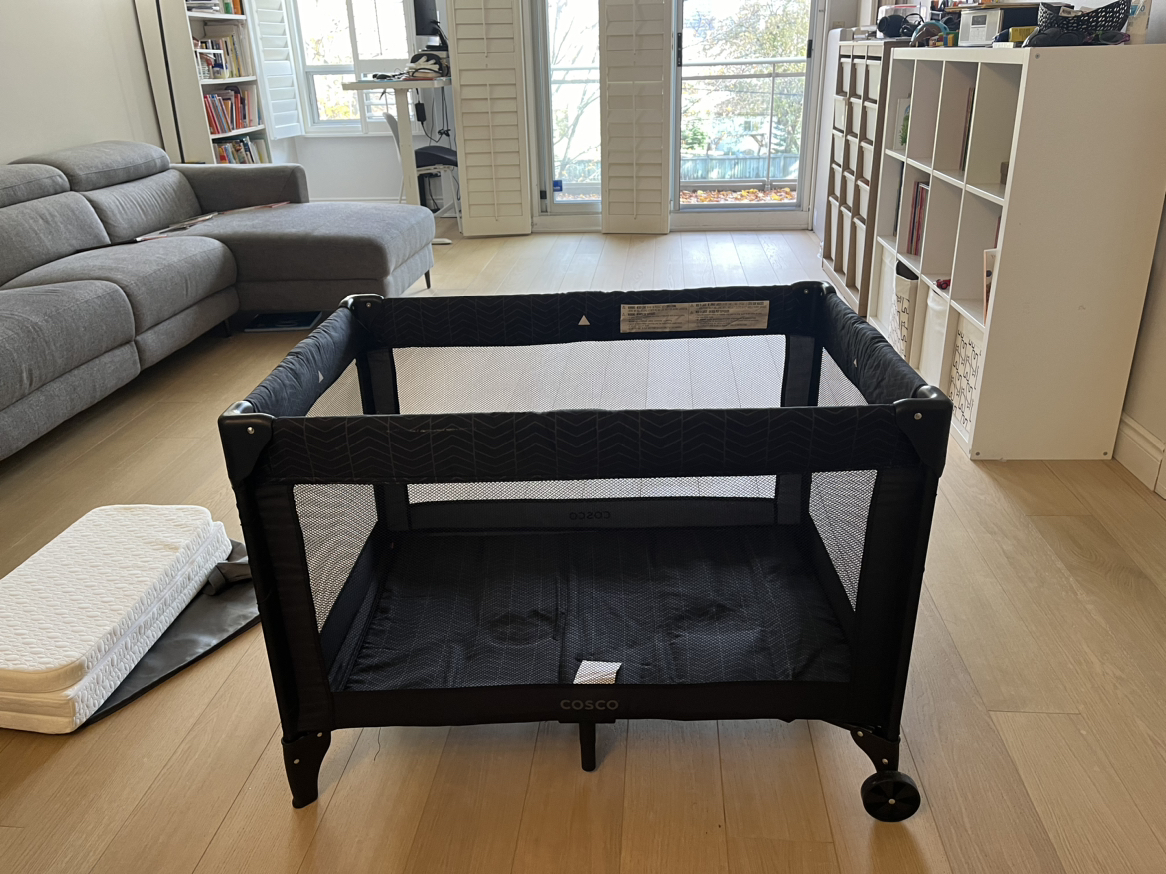 Cosco pack-n-play and mattress - photo 2