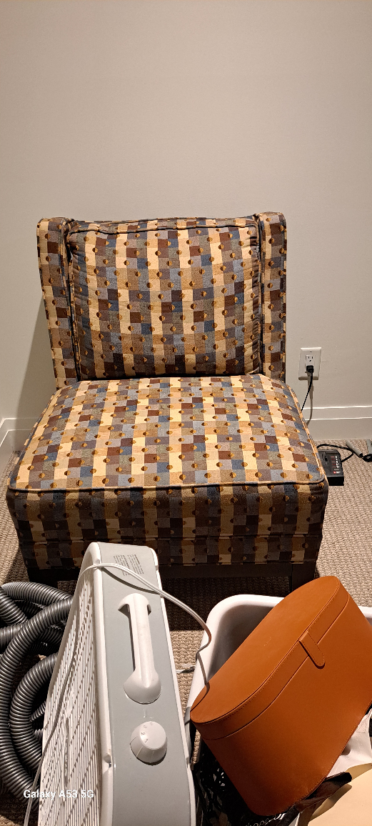 chair 🏒 - photo 2