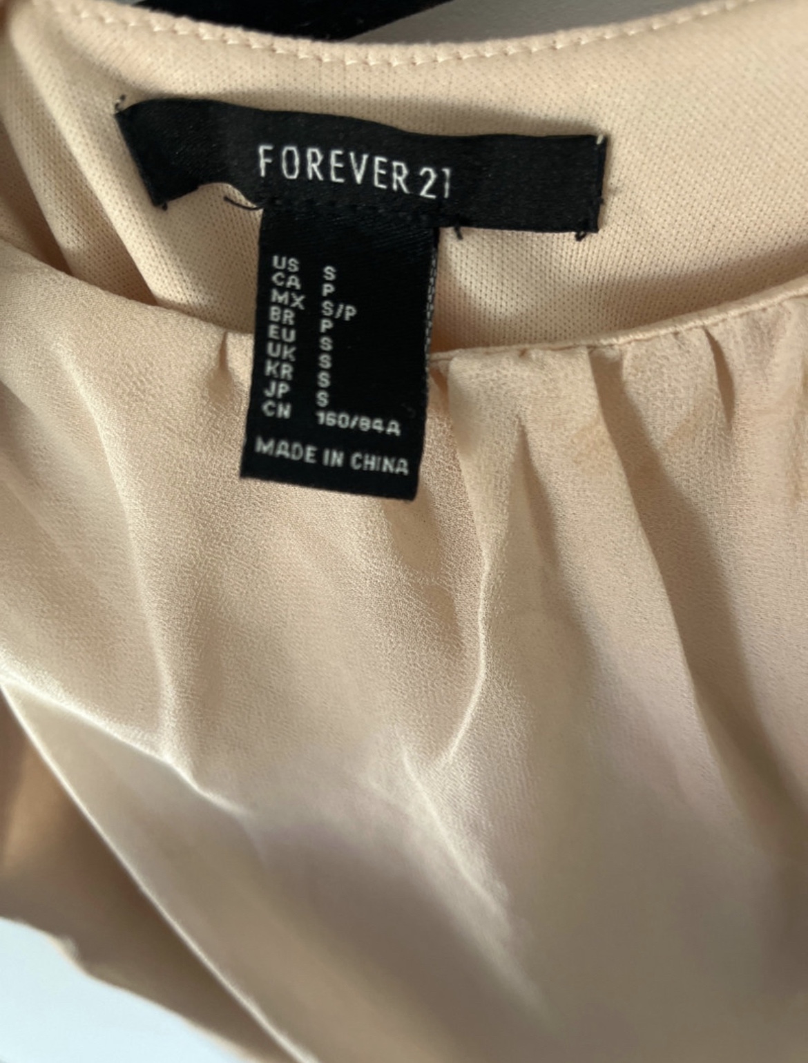 Dusty rose pink dress with pearl short sleeve- Small image indicator(2)