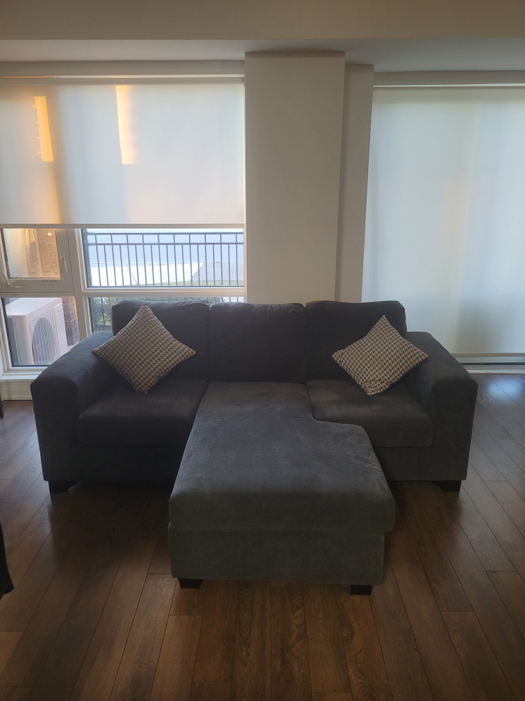 Couch for sale - photo 2