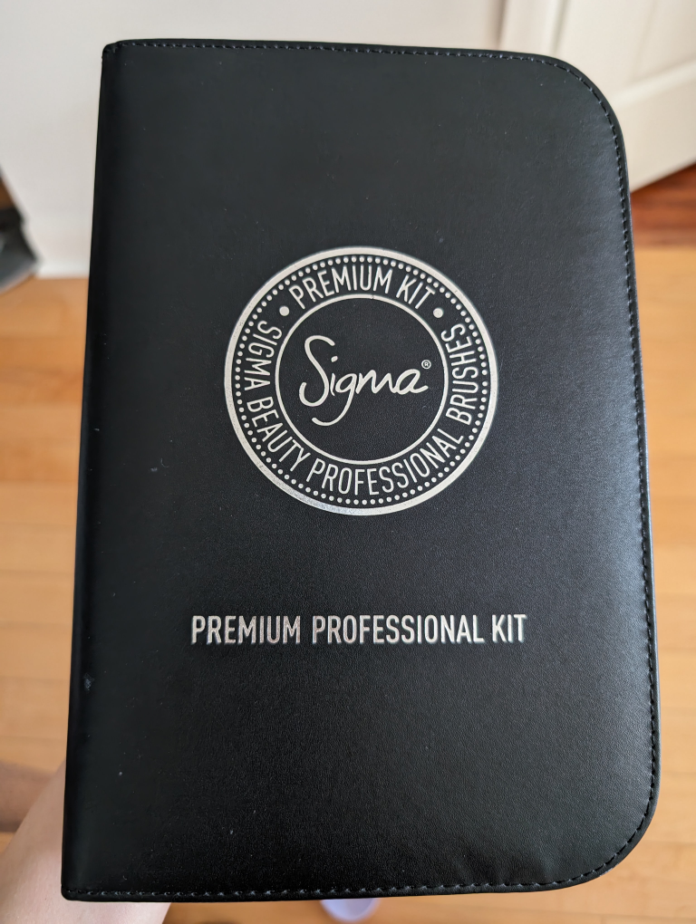 Sigma Beauty - premium professional kits