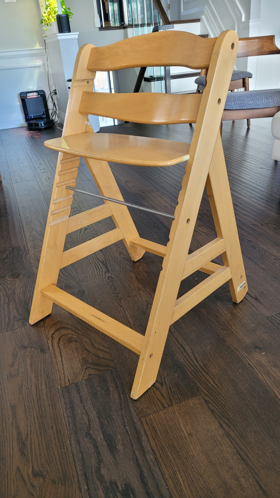 Used Hauck grow along high chair with new cushions - photo 5