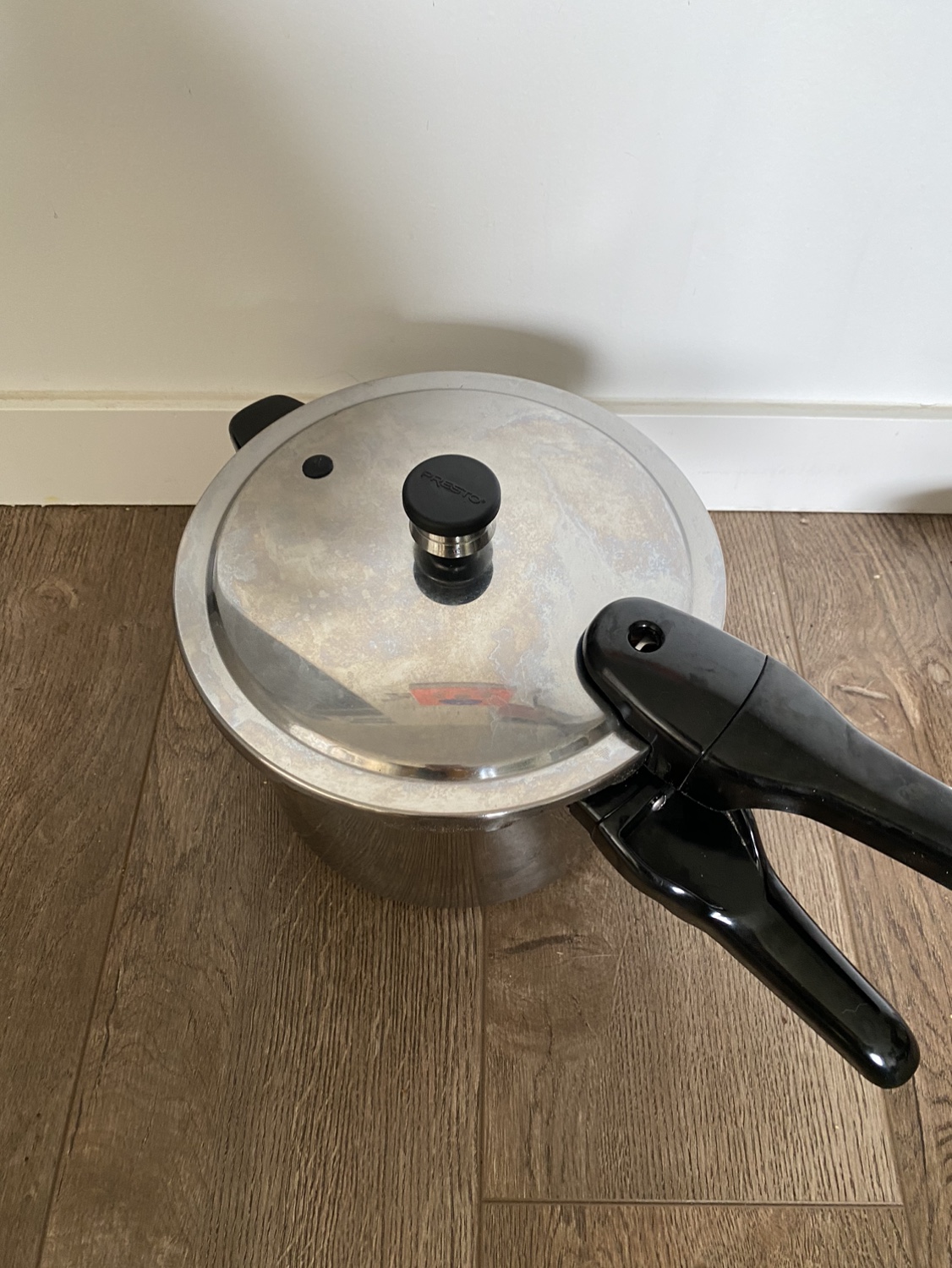 Pressure Cooker thumbnail