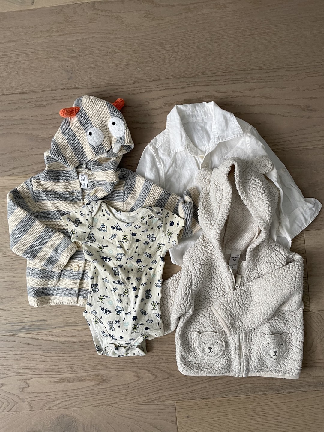 Baby boy clothes lot - photo 4