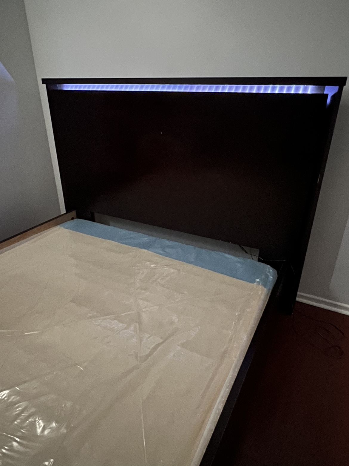 Queen Tempurpedic Bed Frame with matching Chest of Drawers - photo 3