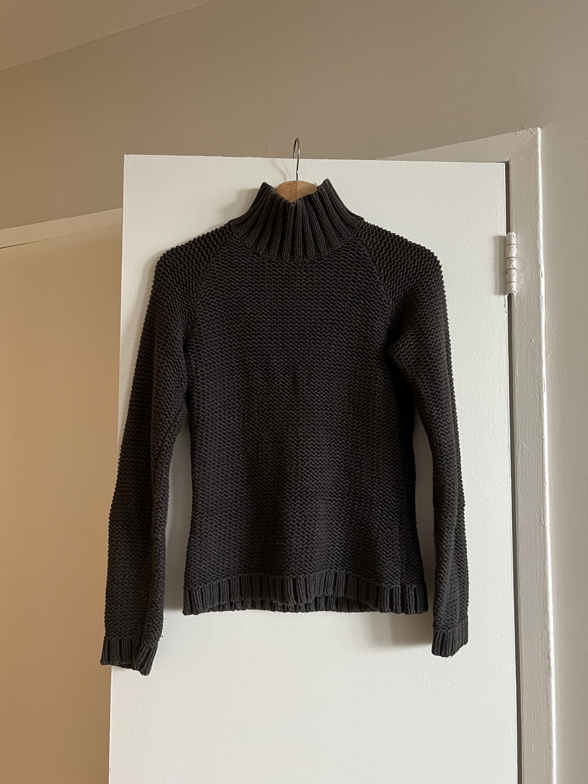 Eddie Bauer Sweater thumbnail
