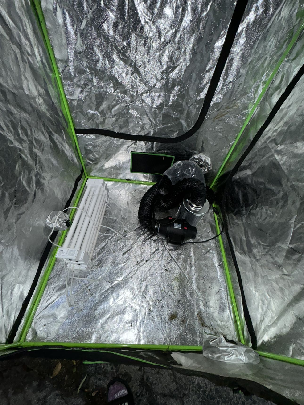 Grow tent kit image indicator(7)
