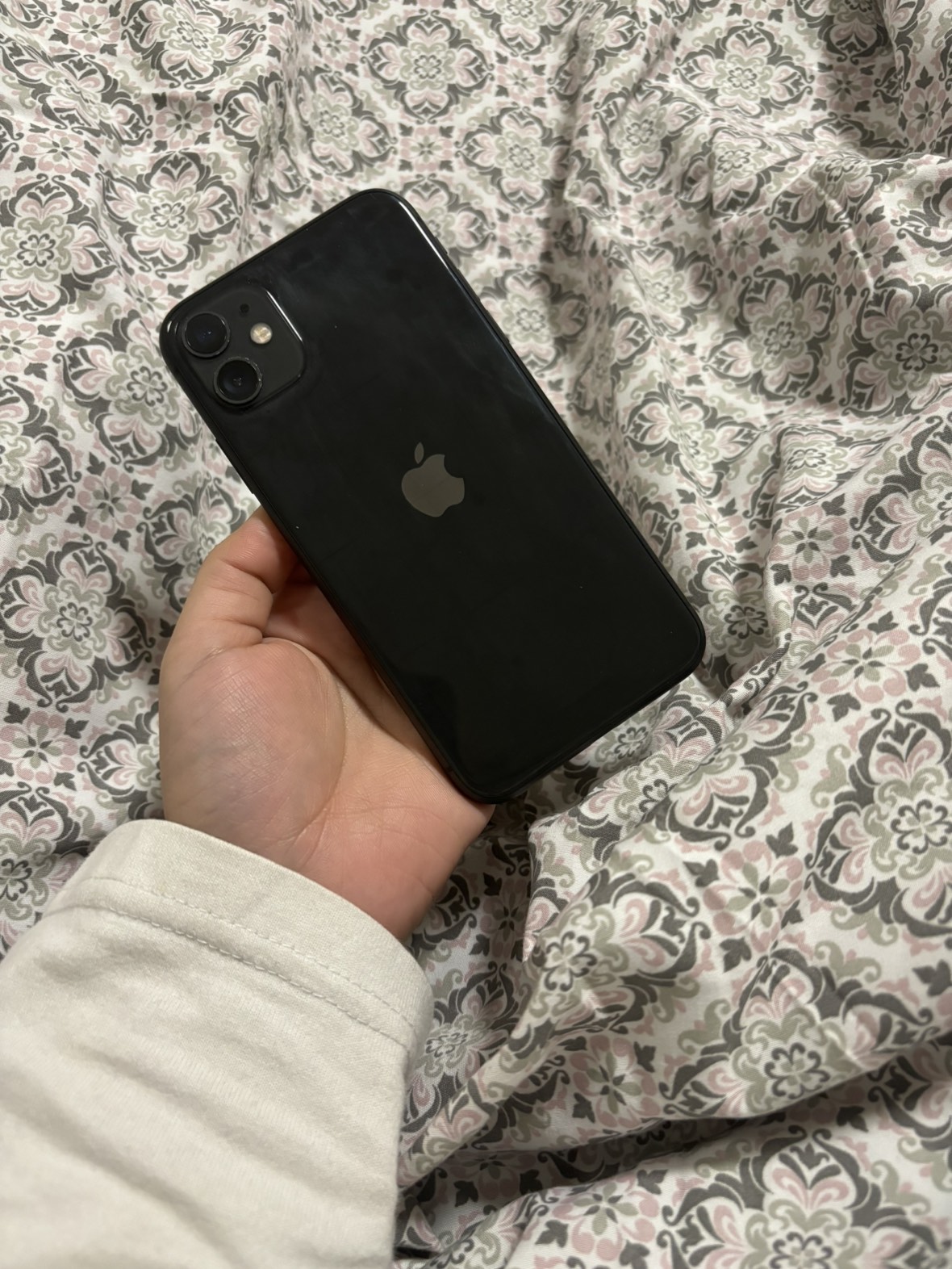 iPhone 11 (128GB) - photo 3