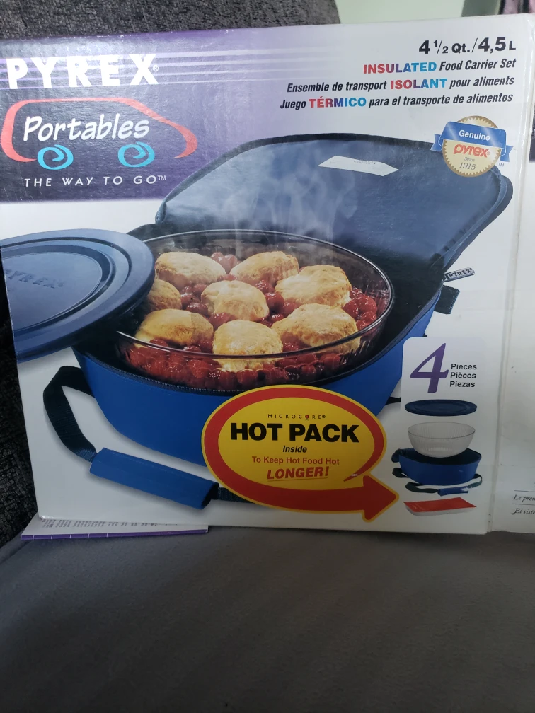 Pyrex Portable Carrier Set - photo 2