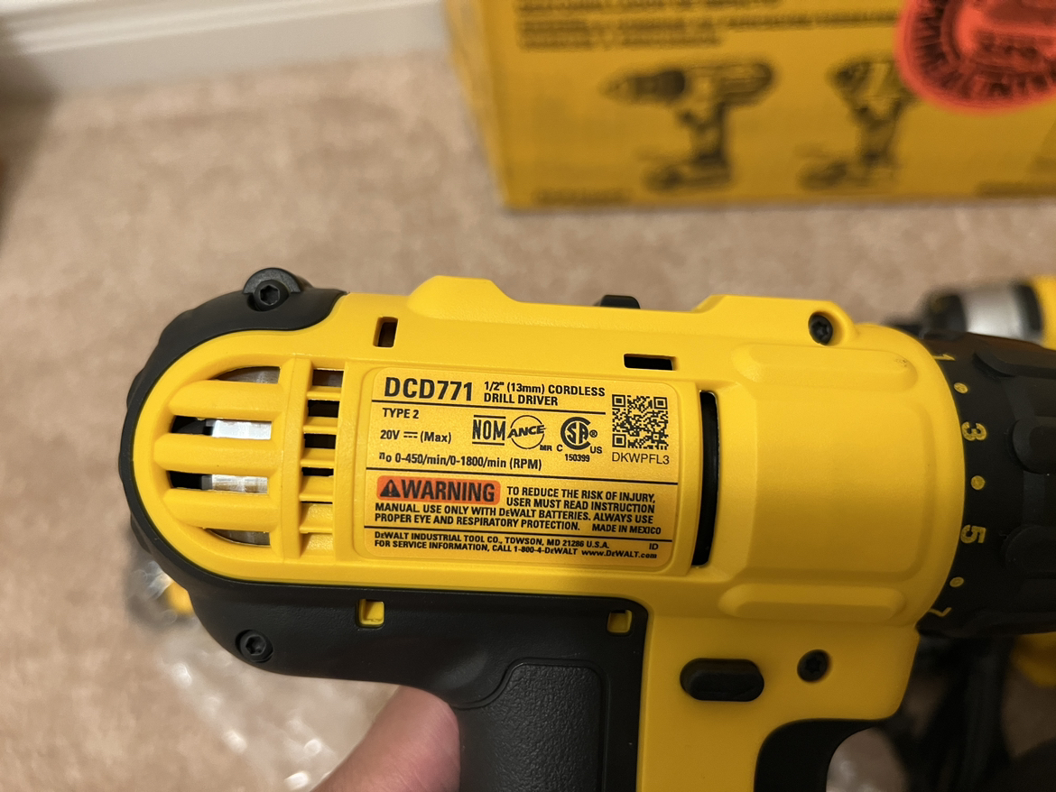 35% off DeWALT Drill/Driver/Impact Driver Combo Kit - photo 2