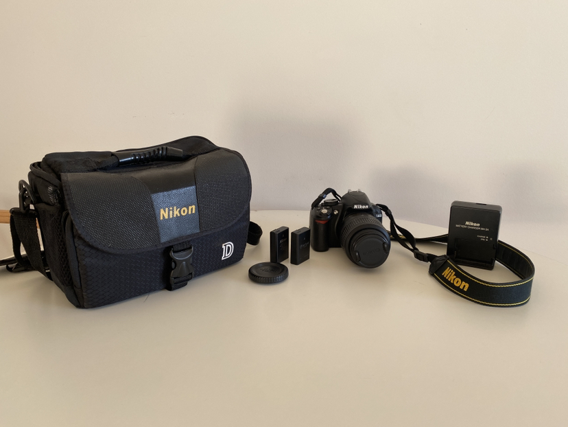 Nikon D3100 14.2MP DSLR Camera with 18-55mm f/3.5-5.6 Kit Lens image indicator(2)