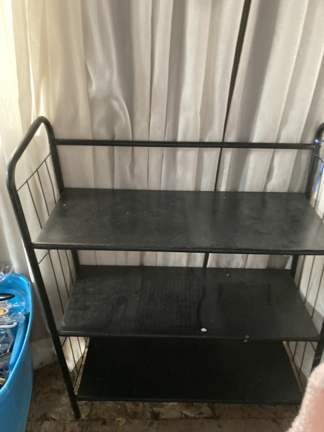 Moving. FREE ITEMS thumbnail