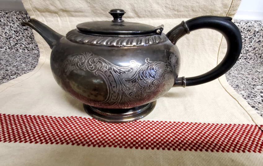 ❄️ Antique Teapot  WM. A. ROGERS❄️ - photo 2